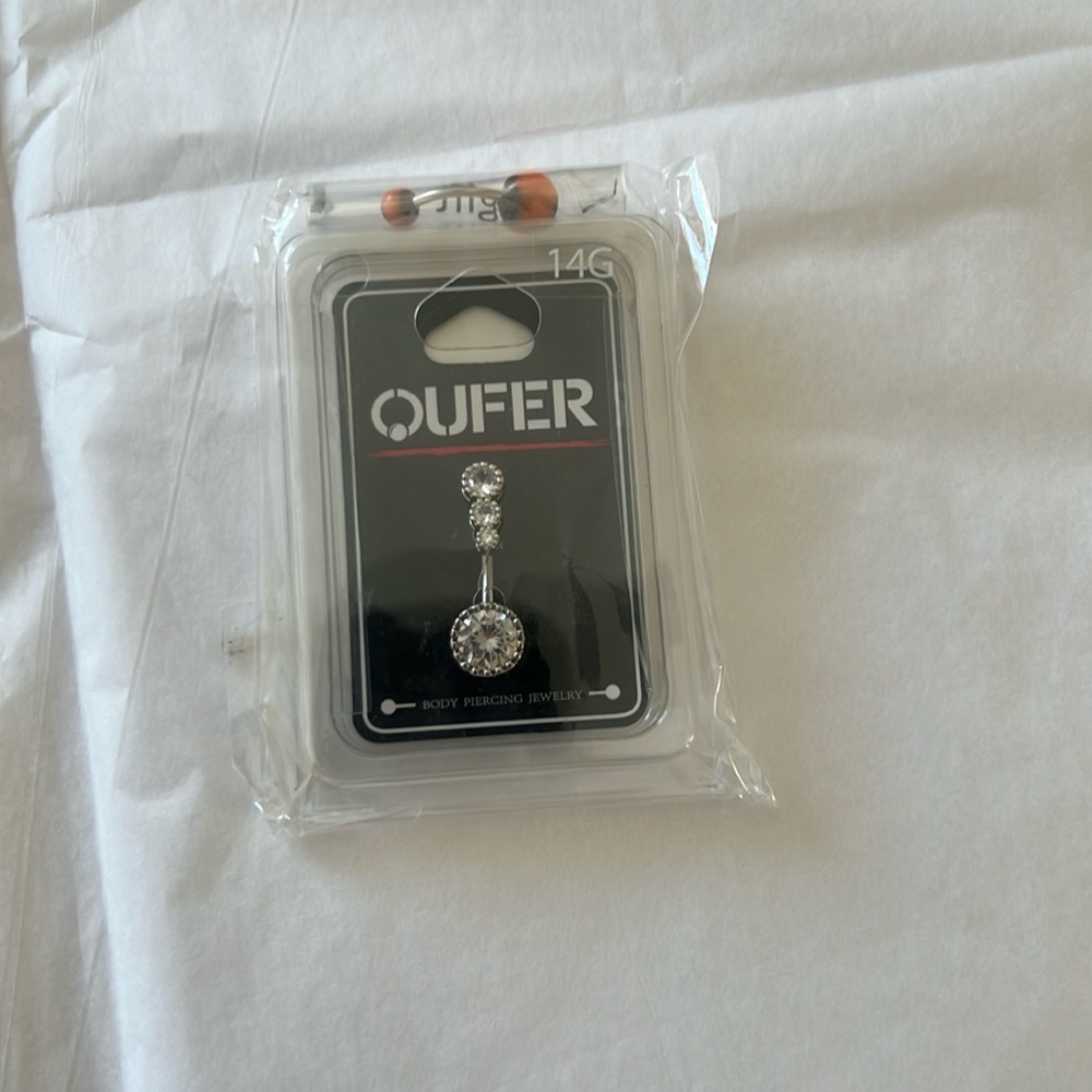 New in package belly button ring